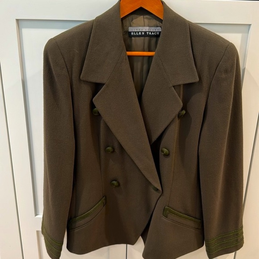 Classic Vintage 2 piece jacket skirt olive Double-Breasted SUIT notch collar